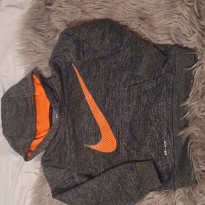 Nike dri-fit hoodie, 4T